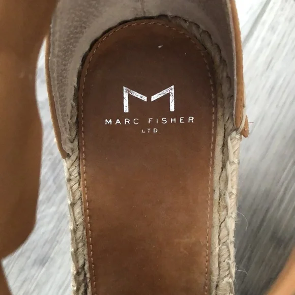 Marc Fisher LTD Nelly Espadrille Wedge - Picture 3 of 6